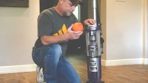 Will Food Decompose In A Vacuum? Lessons From A Body In Space