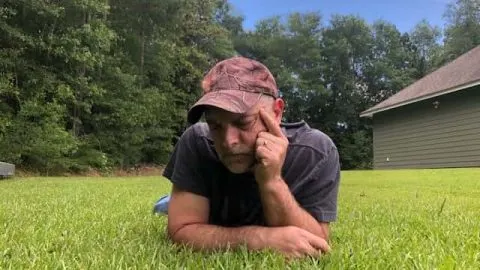 Best Fertilizer For Clay Soil Lawn: Why Ingredients Matter