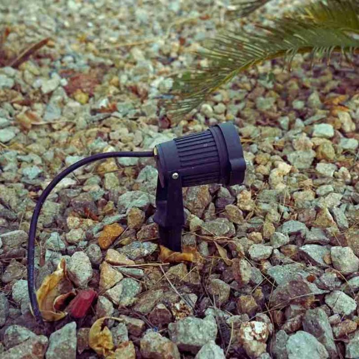 Why Are My Led Landscape Lights Blinking